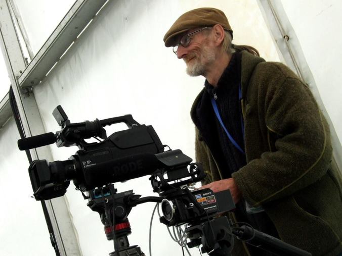 293870_10151477818053925_1128041080_n